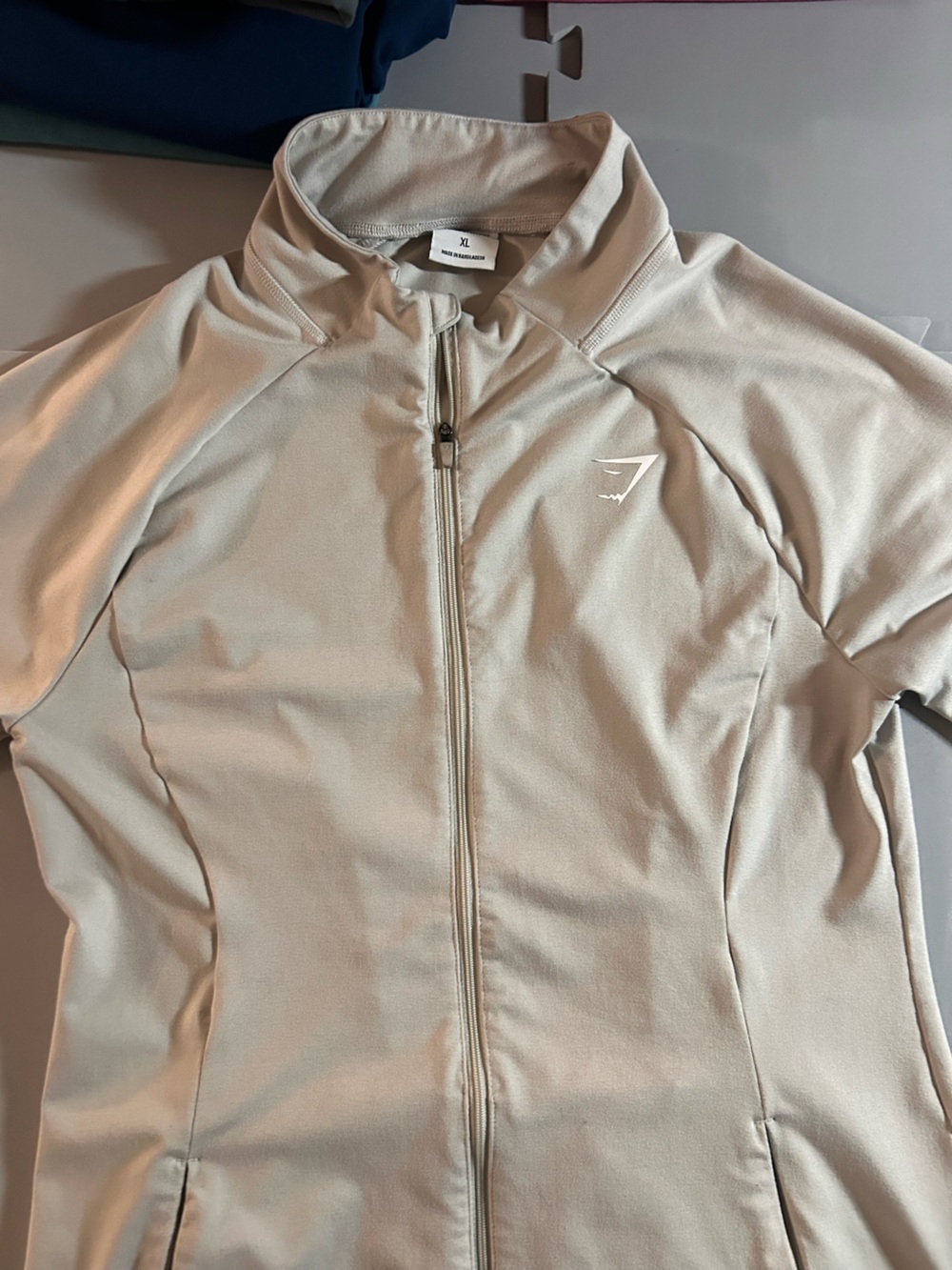 Gym shark jacket